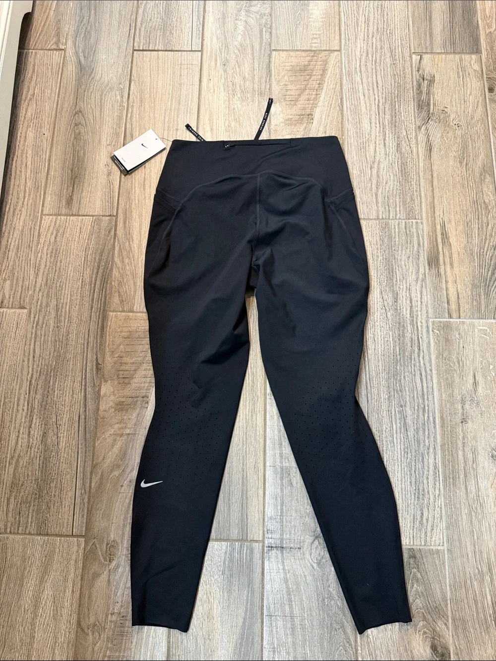 Nike Swift Black High-Waist Running Performance Leggings 7/8 length Large NWT